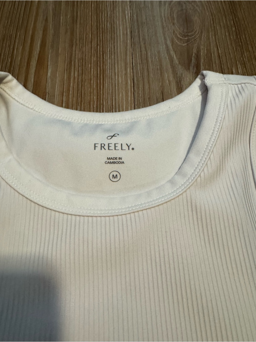 Freely Cream Ribbed Performance Tank Size M - Picture 2 of 6